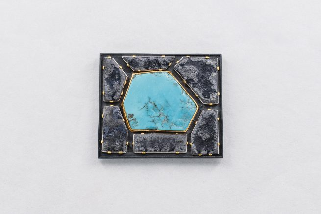 Brosche, Silber oxidiert, Niello, Feingold, Türkis, 2019