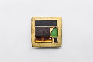 Feingold, Gold 900, Gold 750, Ebenholz, Meerglas/sea glas, Eisen, Bernstein, 2019